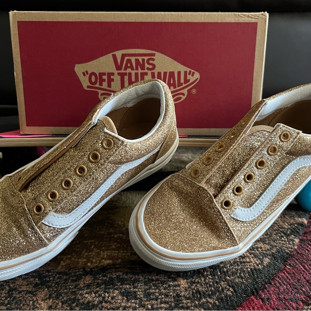 Vans Kids Old Skool Lace Up Gold Glitter Shoes